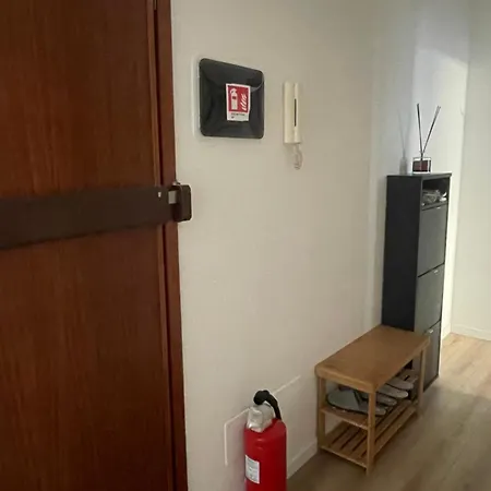 Con Vista Su Brunate 아파트 *